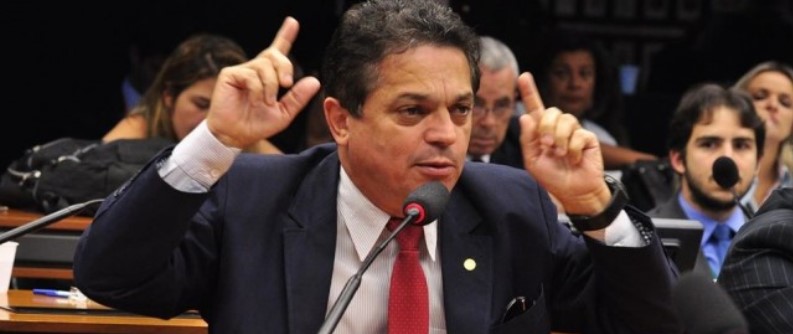 João Rodrigues desarmamento