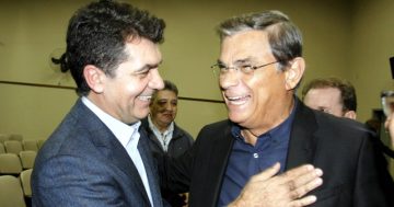 Eduardo-Moreira-com-Clesio-Salvaro_3