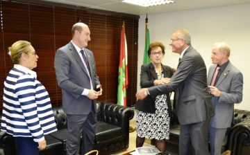 Ada de Luca, Mauro de Nadal, Dirce Heiderscheidt, Silvio Dreveck e Aldo Schneider