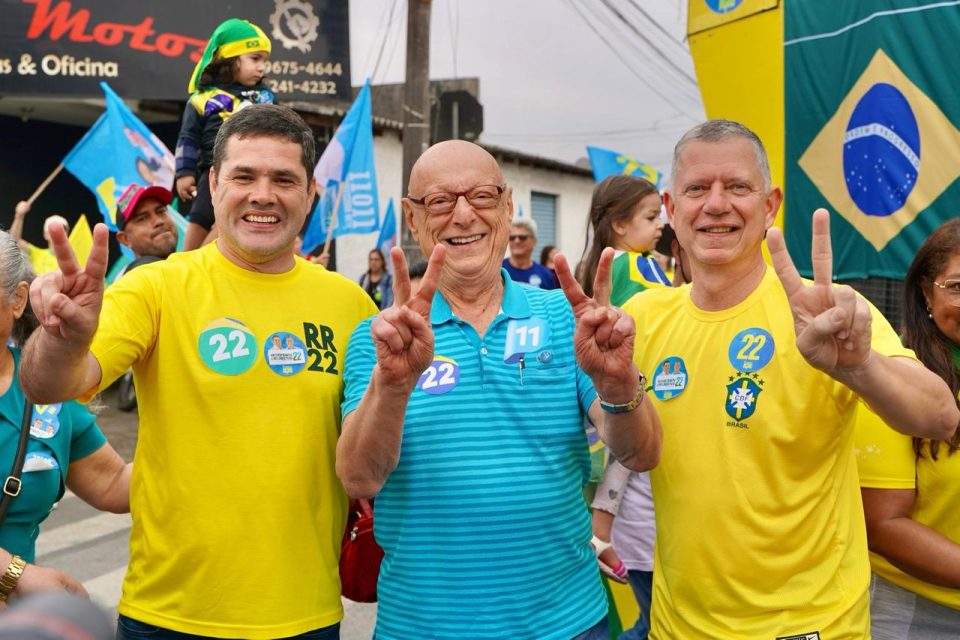 O ex-prefeito Jandir Bellini e o senador Esperidião Amin marcaram presença no evento, reforçando o compromisso da coligação com o povo de Itajaí.